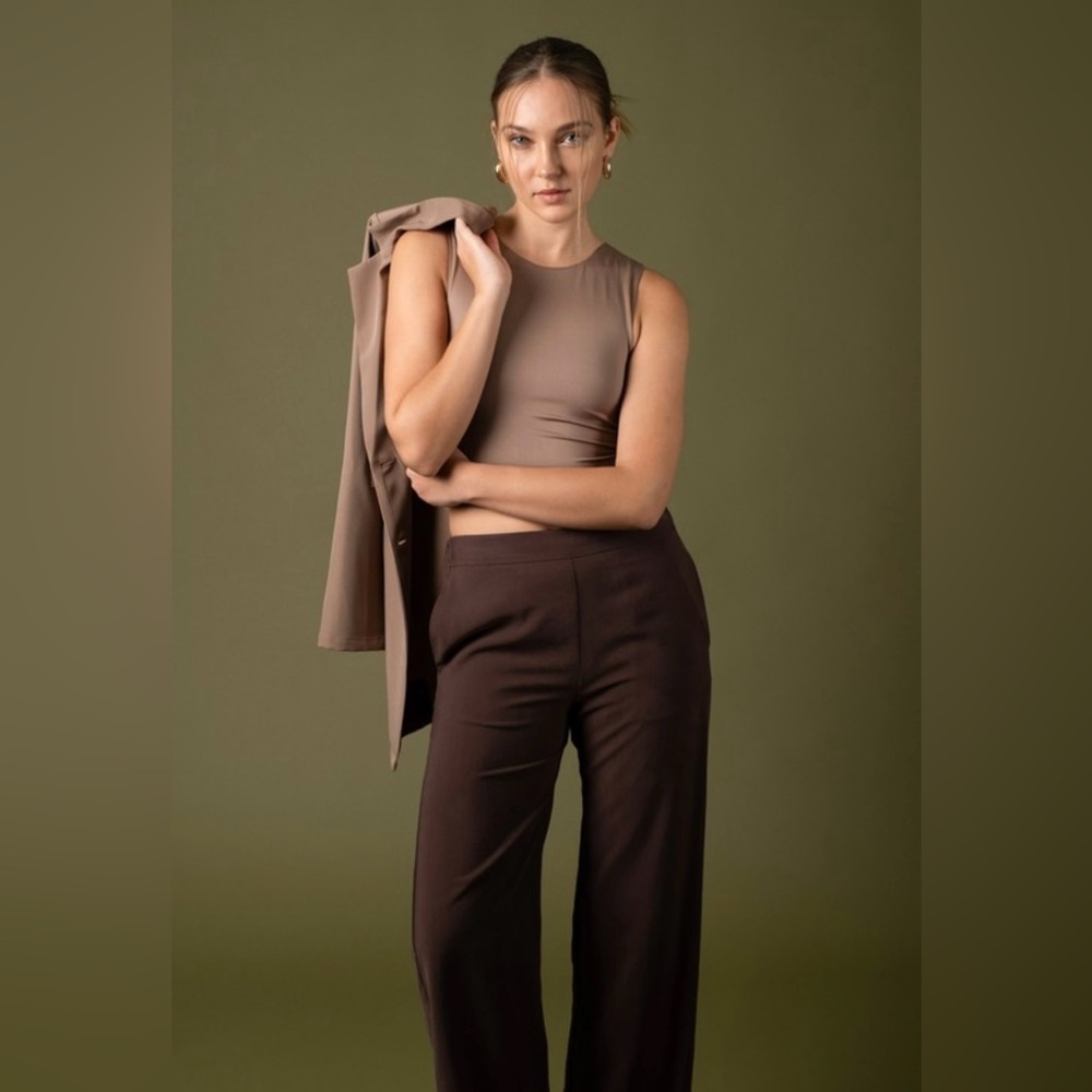 Elegant Sleeveless Deep Taupe Top